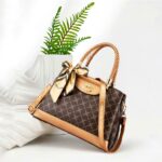 women's bag for mother