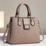 Women's handbags - Image 2