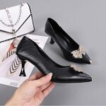 Shallow-mouth single shoes for women 2023 new spring and autumn pointed high heels mid-heel versatile temperament professional stiletto work shoes - Image 3