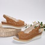 Foreign trade casual sandals with a buckle