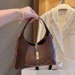 Women's Handbag - Image 5